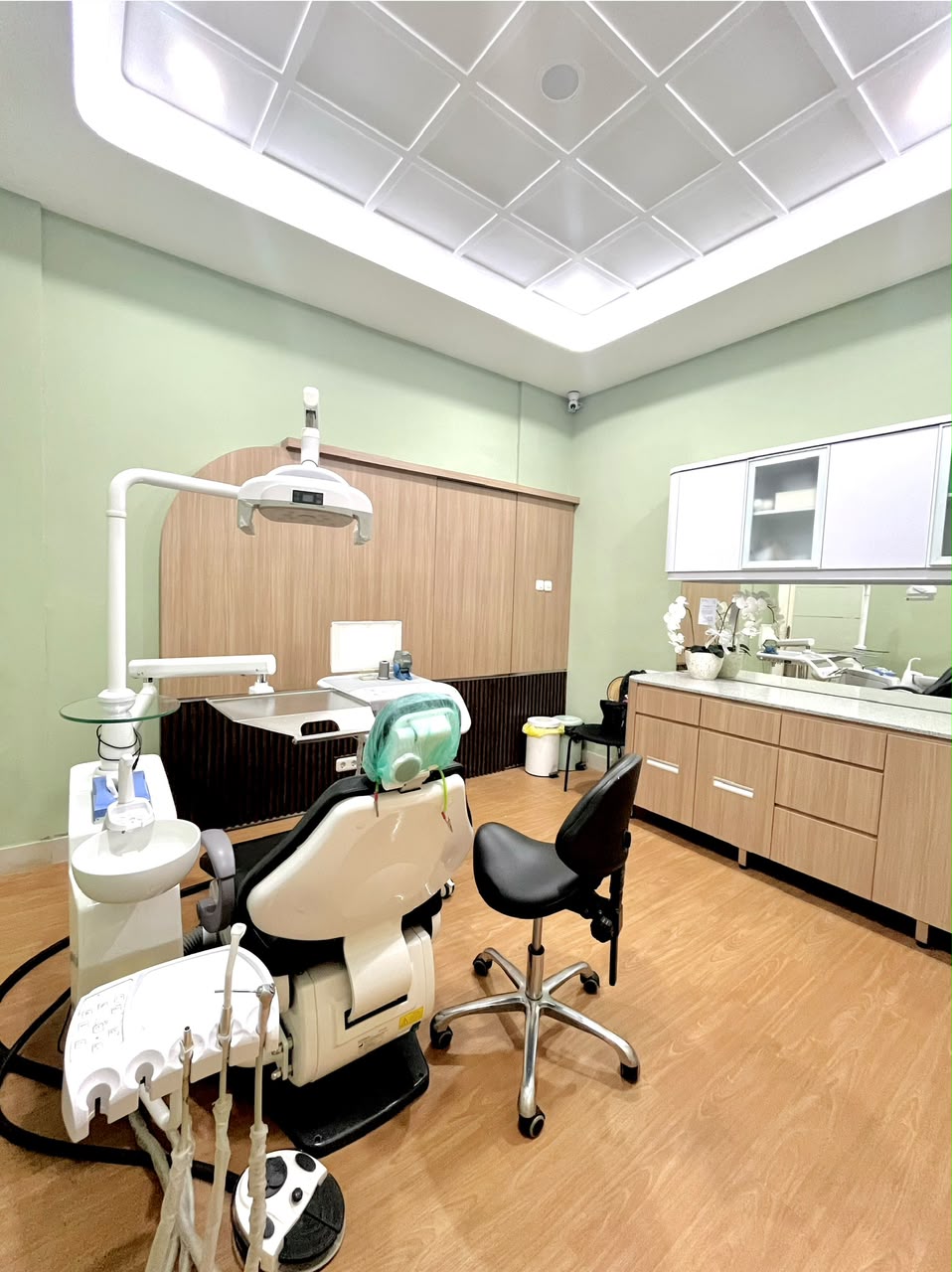 Senyum Sehat, Rapi, dan Percaya Diri Bersama Nara Dental